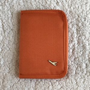 New Travel Passport ID Credit Card Cash Wallet